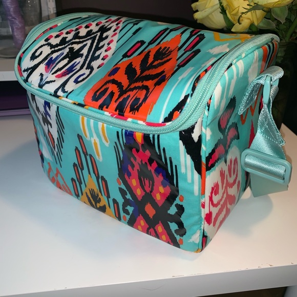Vera Bradley Insulated Lunch Bag - Picture 1 of 5